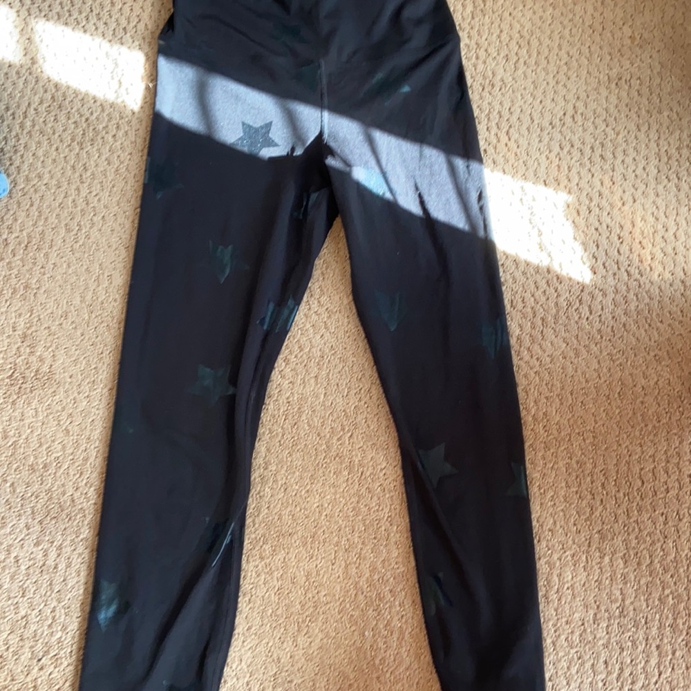 Super cute star detail black leggings